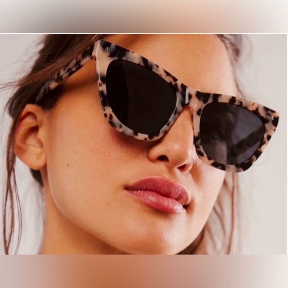 Free People Lexi sunglasses. Cat-eye shape. Polarized. Tortoise shell. NWT